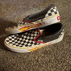 Vans custom checkered Flame Slip-On Shoes - Black and Red